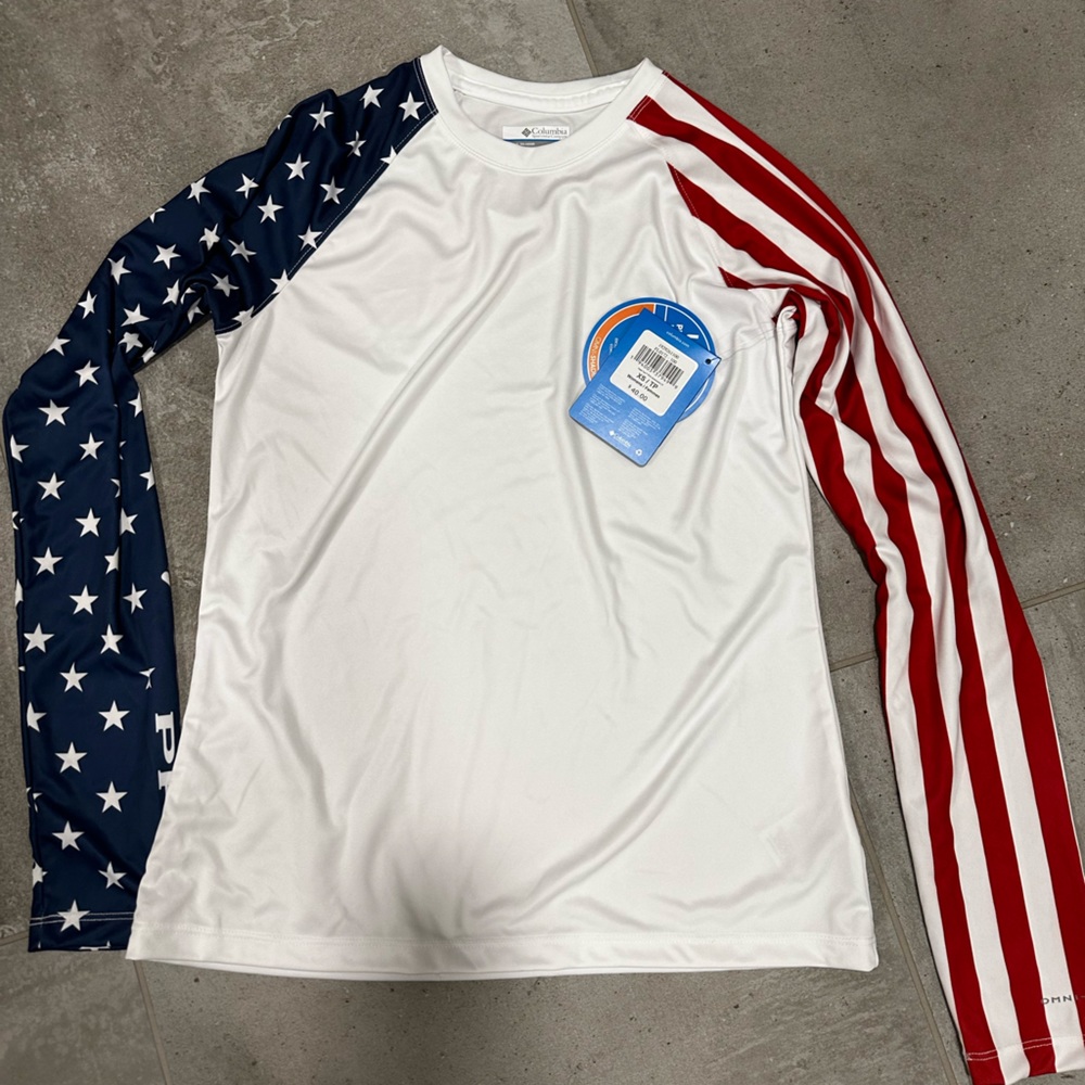 Columbia Woman US shirt